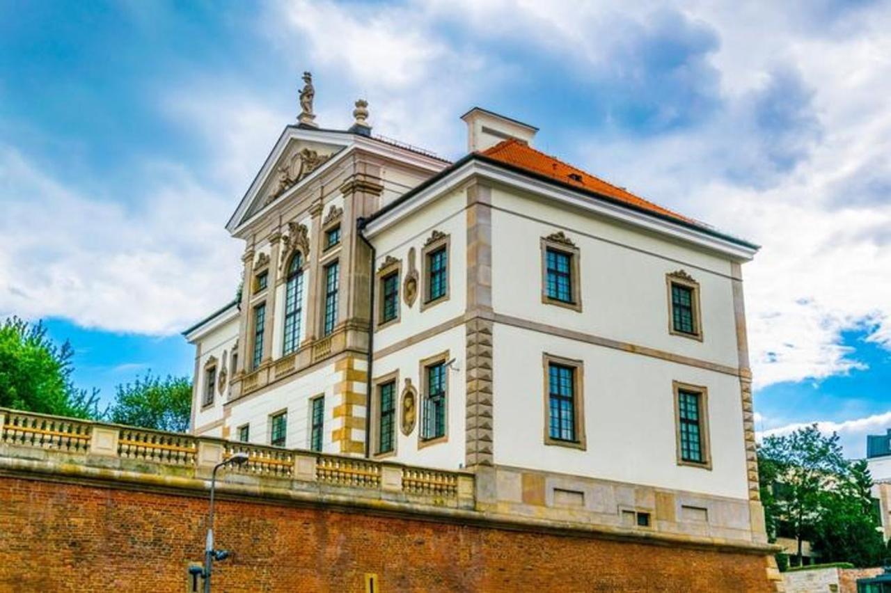 Helvetia Plus B&B - Private Rooms And Apartments Varsovia Exterior foto